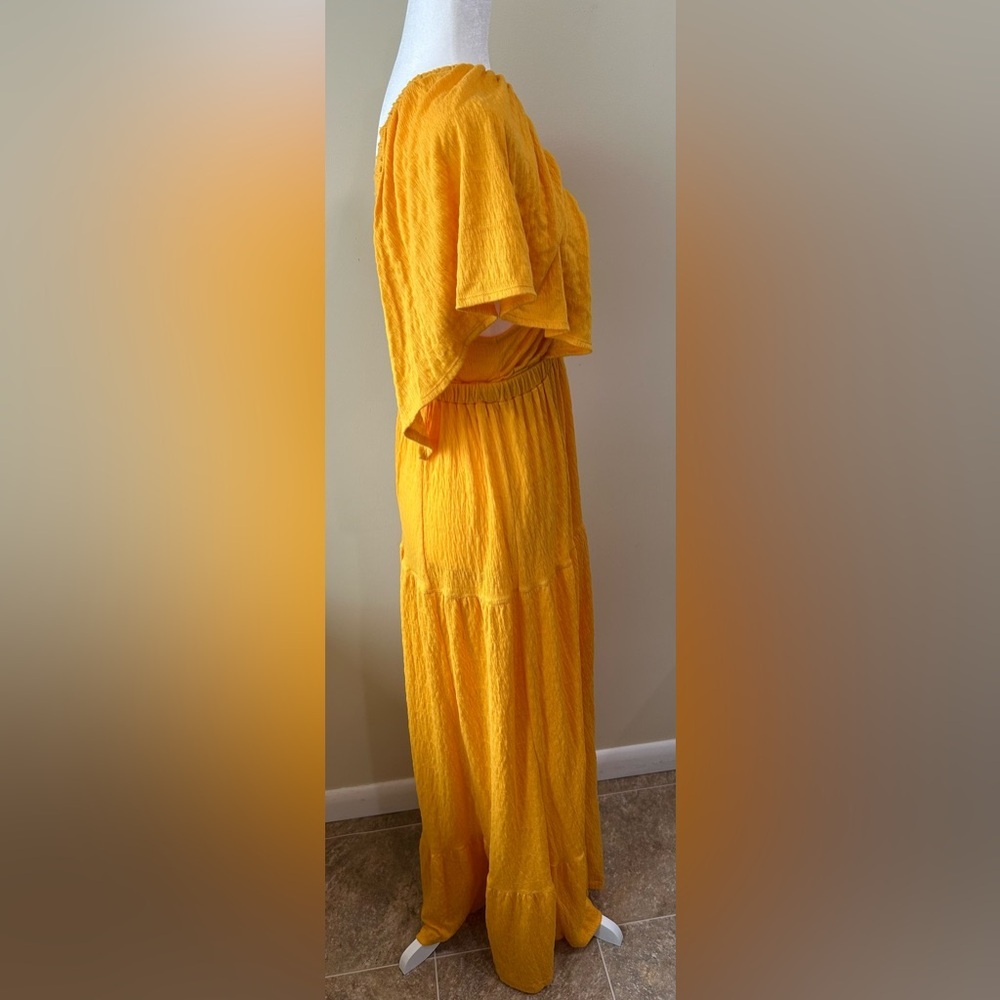 NWOT La La Maxi Dress - Picture 4 of 6